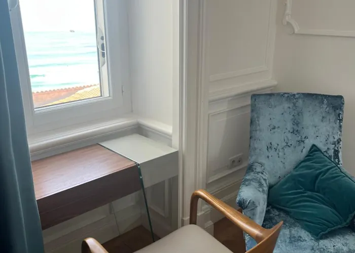 Helianthe Apartment *